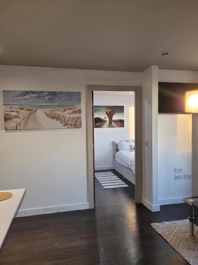 Amazing London 1 Bedroom Flat In Astral House As18 Norbury  Luaran gambar